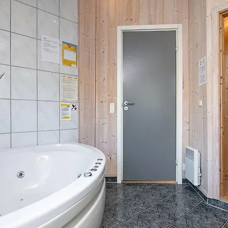7 Person In Thisted Klitmøller