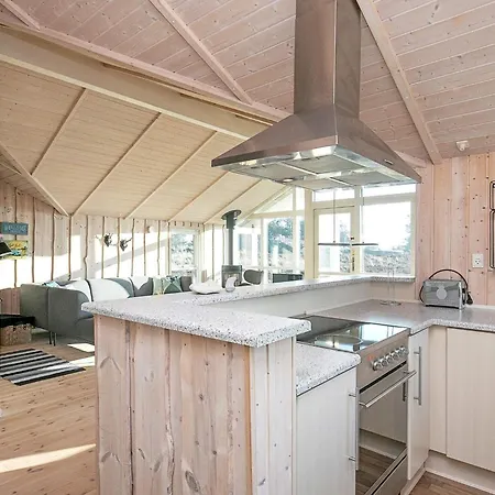 Tranquil Retreat In - By Traum *